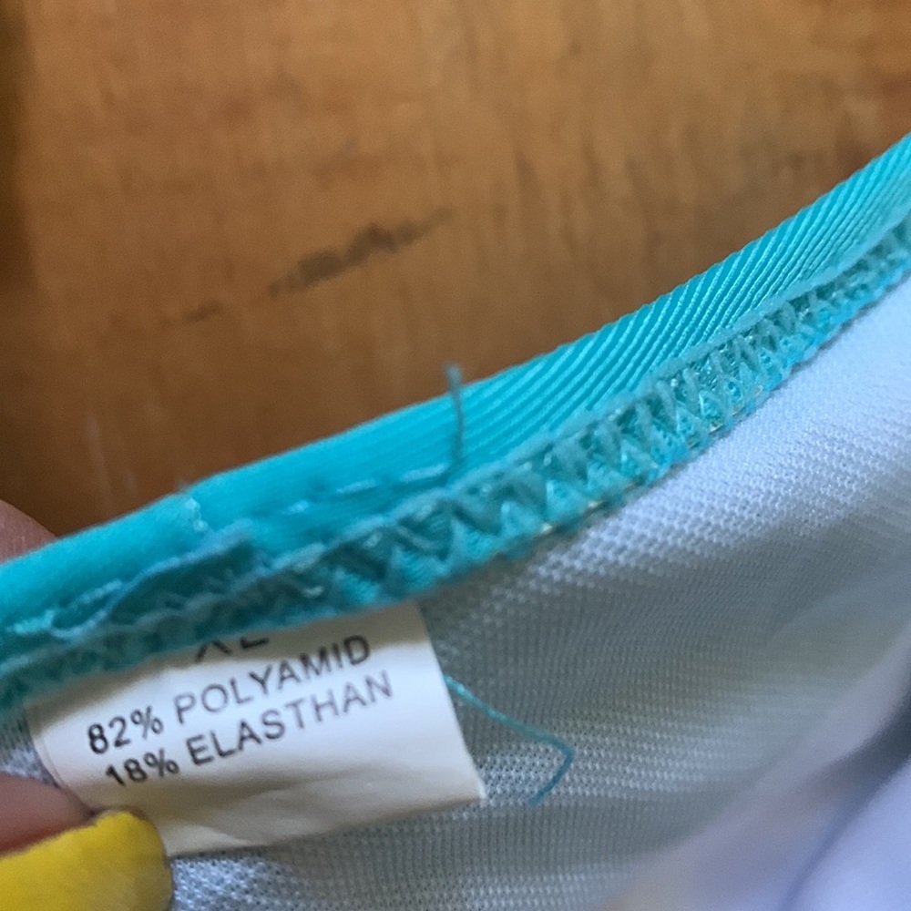 Bikini bundle - Picture 3 of 6